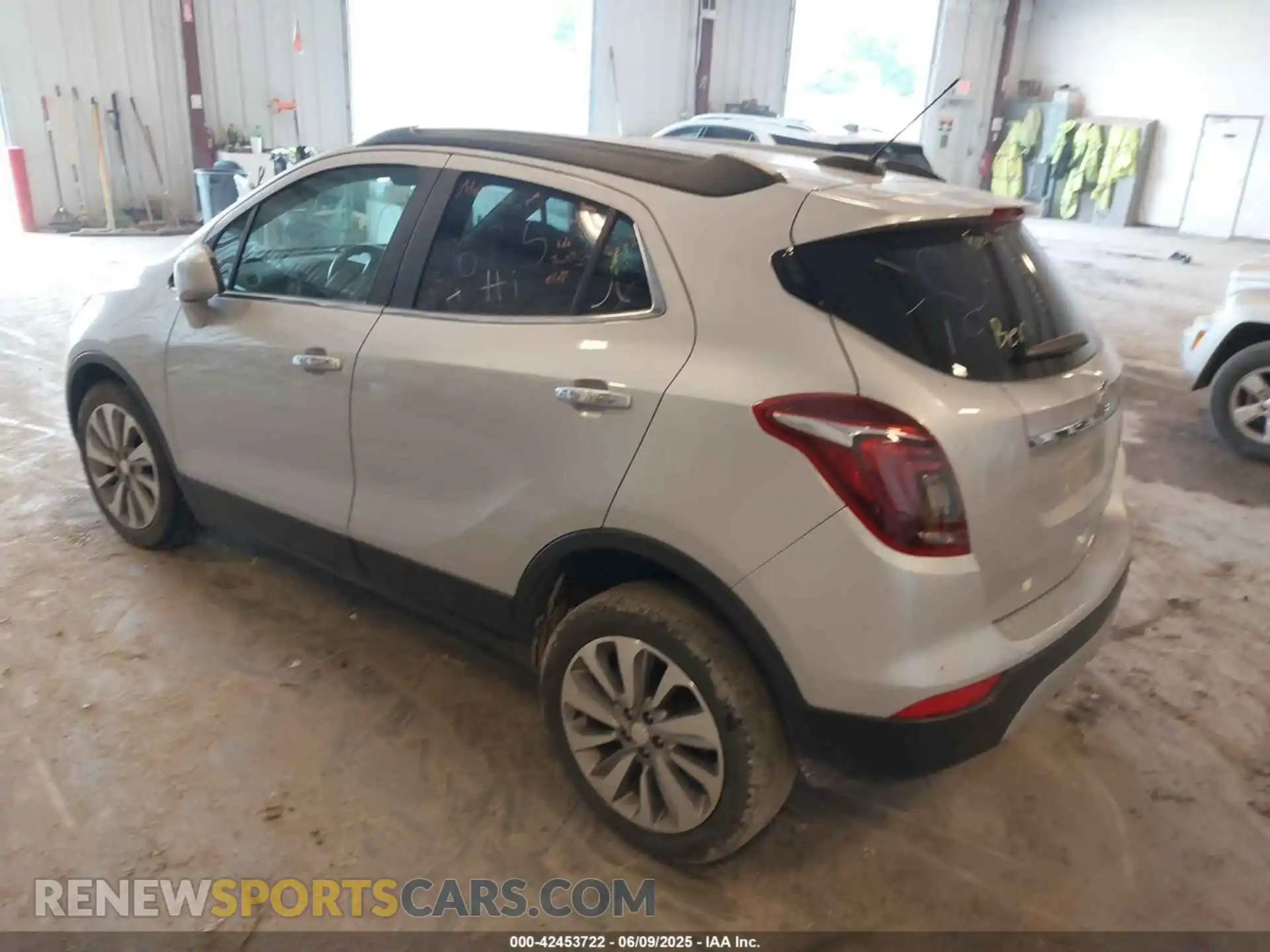 3 fotografías del automóvil dañado KL4CJESB1LB320162 BUICK ENCORE 2020