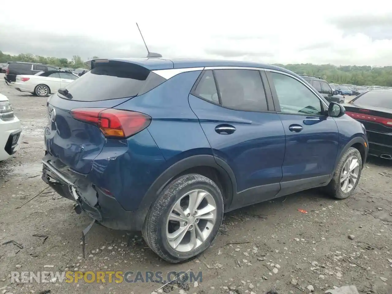 3 Фотография поврежденного автомобиля KL4MMBS25LB097960 BUICK ENCORE 2020