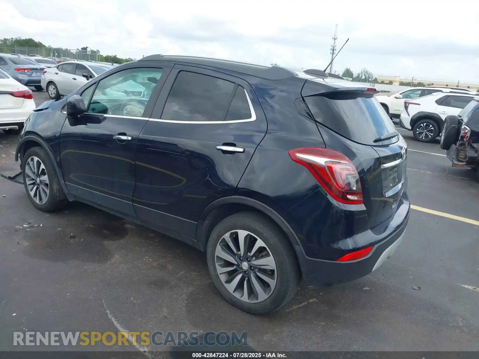3 Photograph of a damaged car KL4CJASB1MB332824 BUICK ENCORE 2021