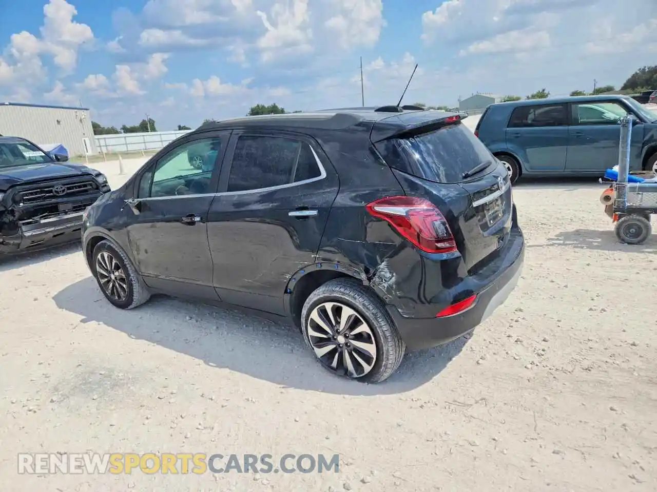 2 fotografías del automóvil dañado KL4CJASB8MB302199 BUICK ENCORE 2021