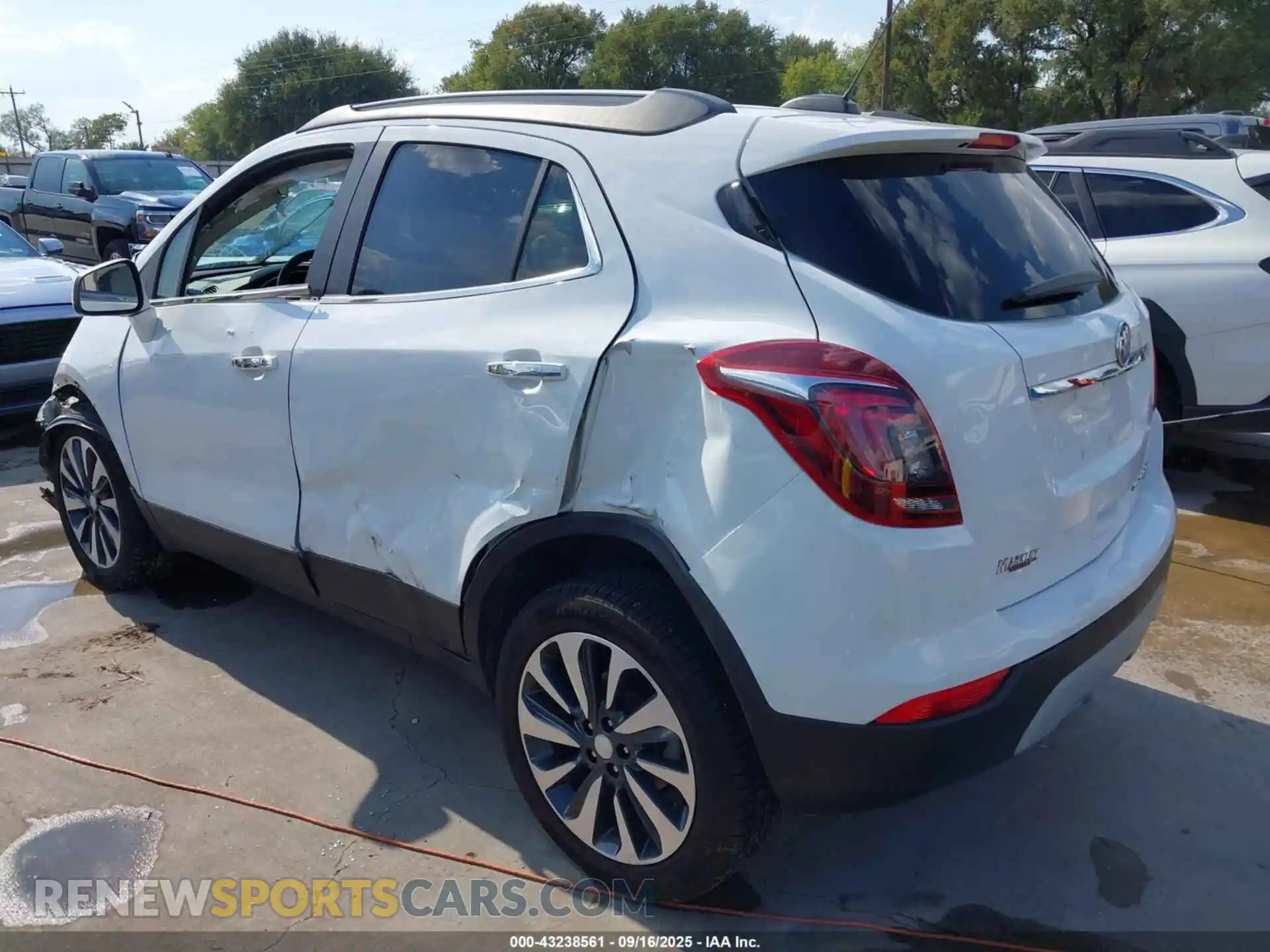 3 Photograph of a damaged car KL4CJESB7MB345908 BUICK ENCORE 2021