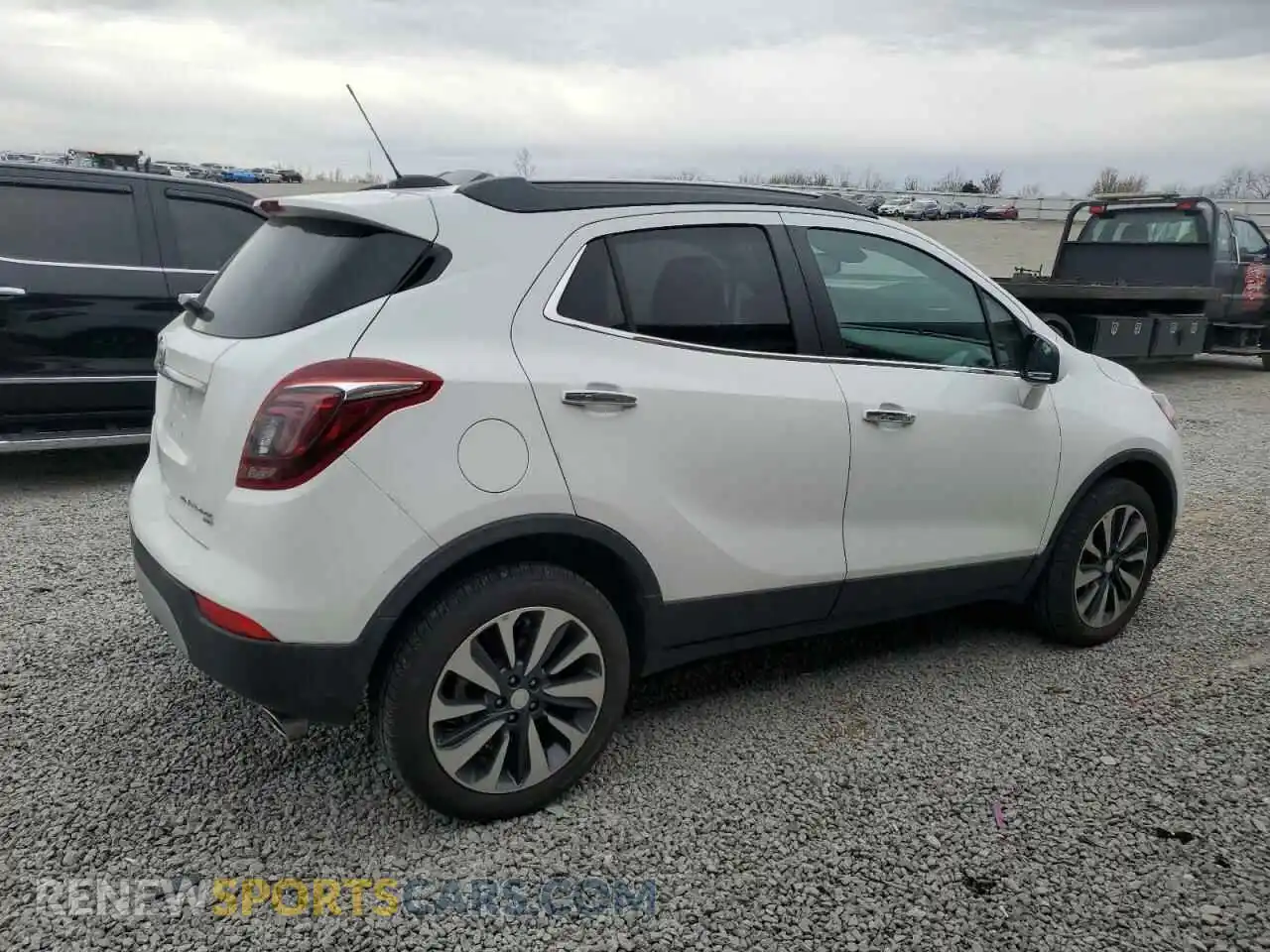 3 Фотография поврежденного автомобиля KL4CJESM0MB371574 BUICK ENCORE 2021