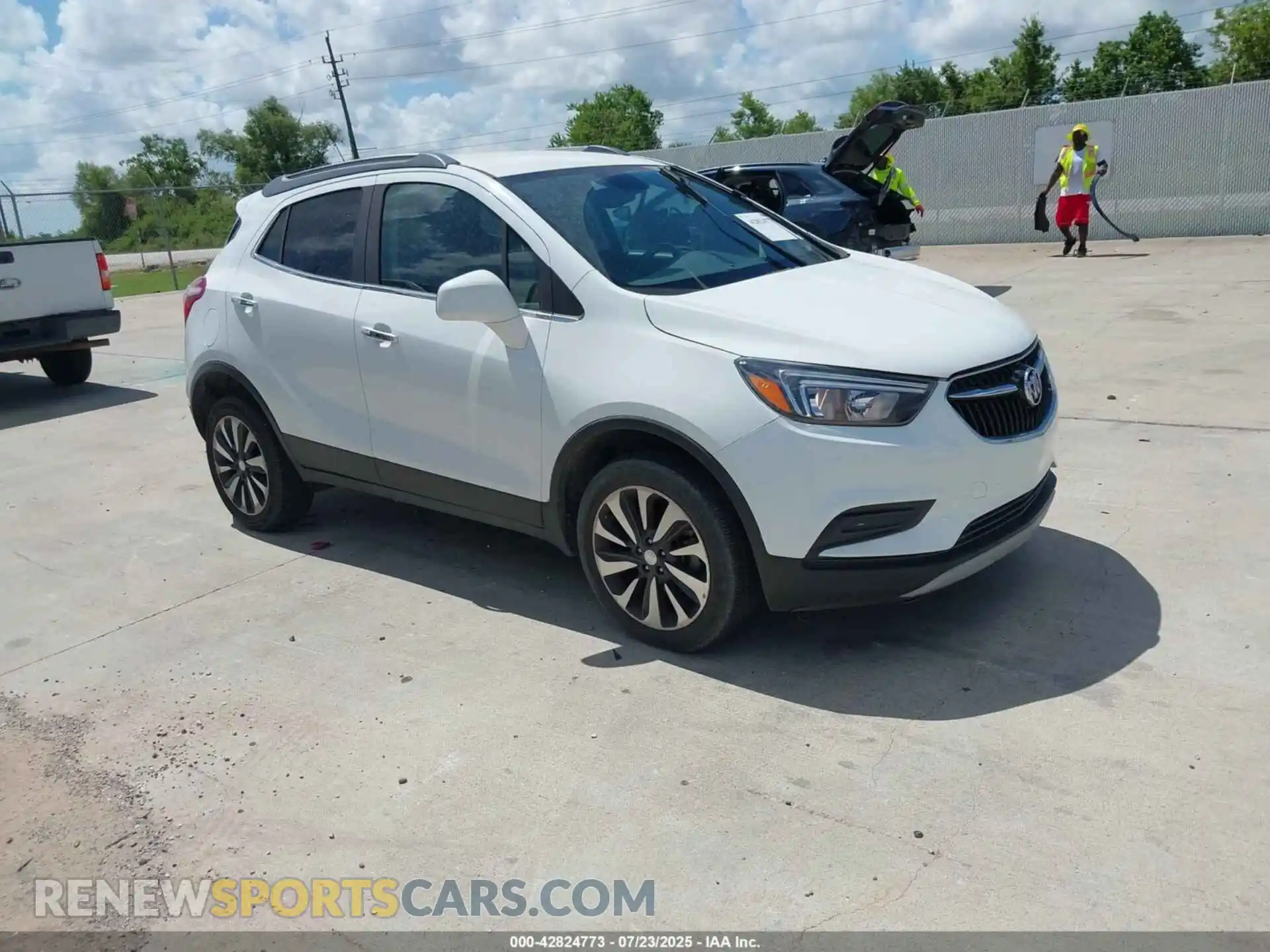 1 Photograph of a damaged car KL4CJESM5MB365169 BUICK ENCORE 2021