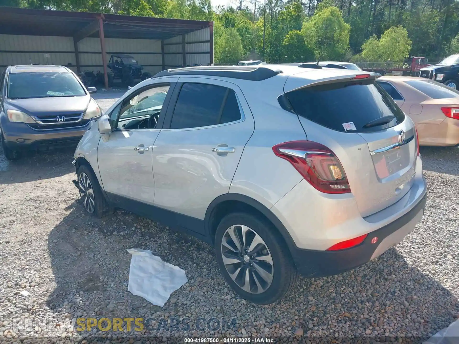 3 fotografías del automóvil dañado KL4CJESM5MB377080 BUICK ENCORE 2021