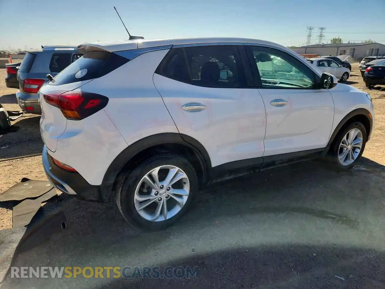 3 Фотография поврежденного автомобиля KL4MMBS25MB053524 BUICK ENCORE 2021