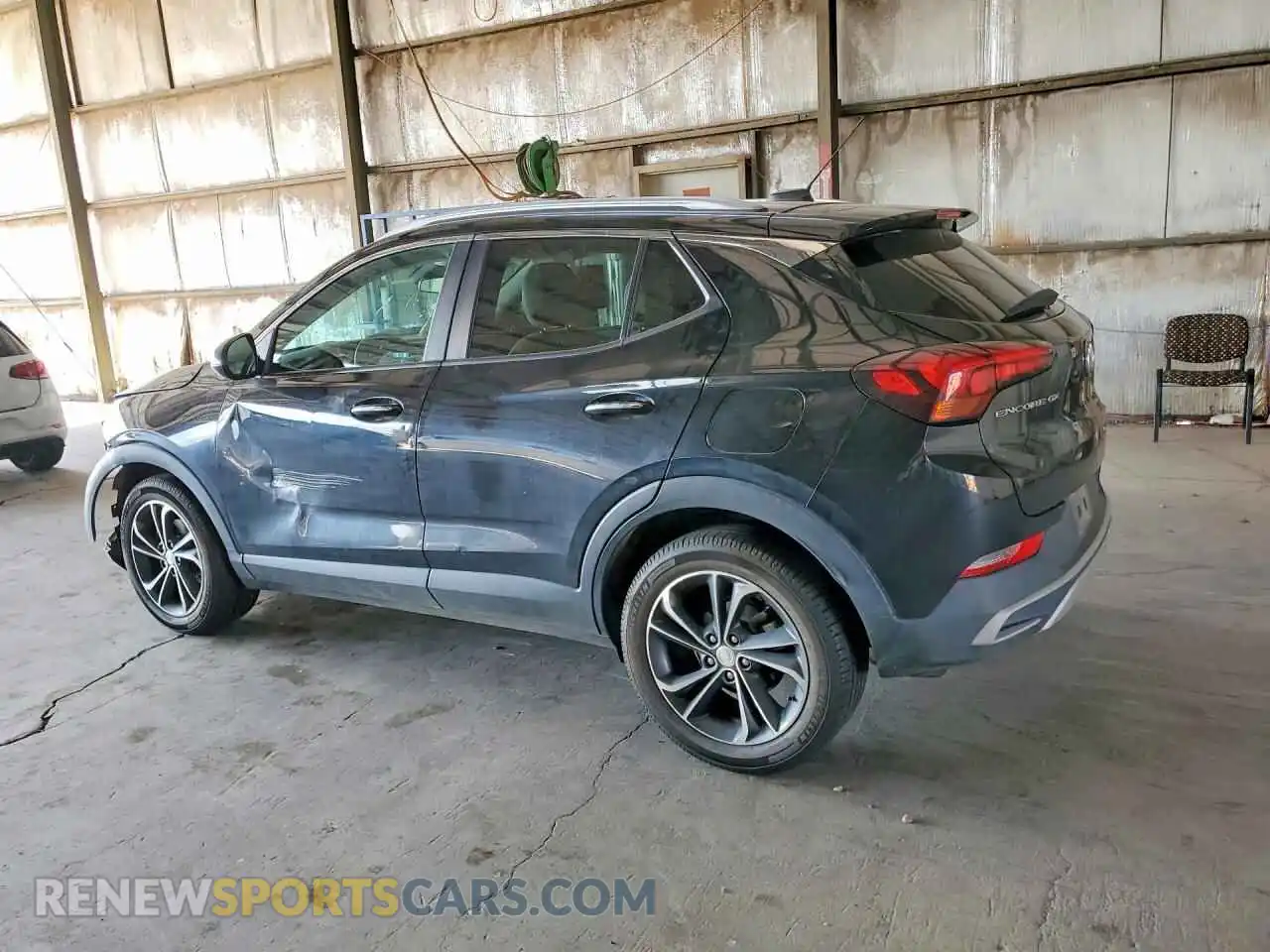 2 Фотография поврежденного автомобиля KL4MMDS25MB171326 BUICK ENCORE 2021