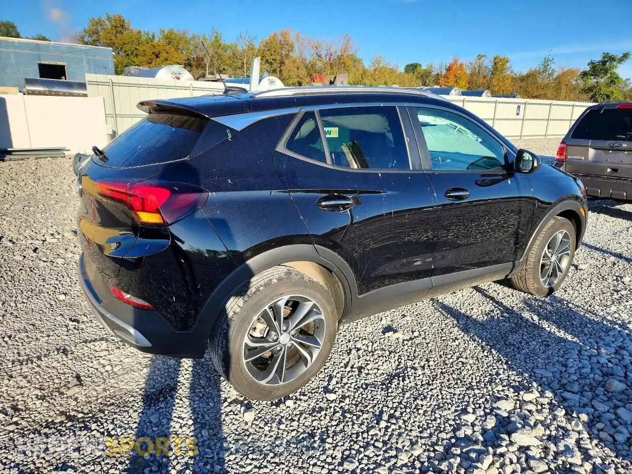 3 Фотография поврежденного автомобиля KL4MMDS28MB124517 BUICK ENCORE 2021
