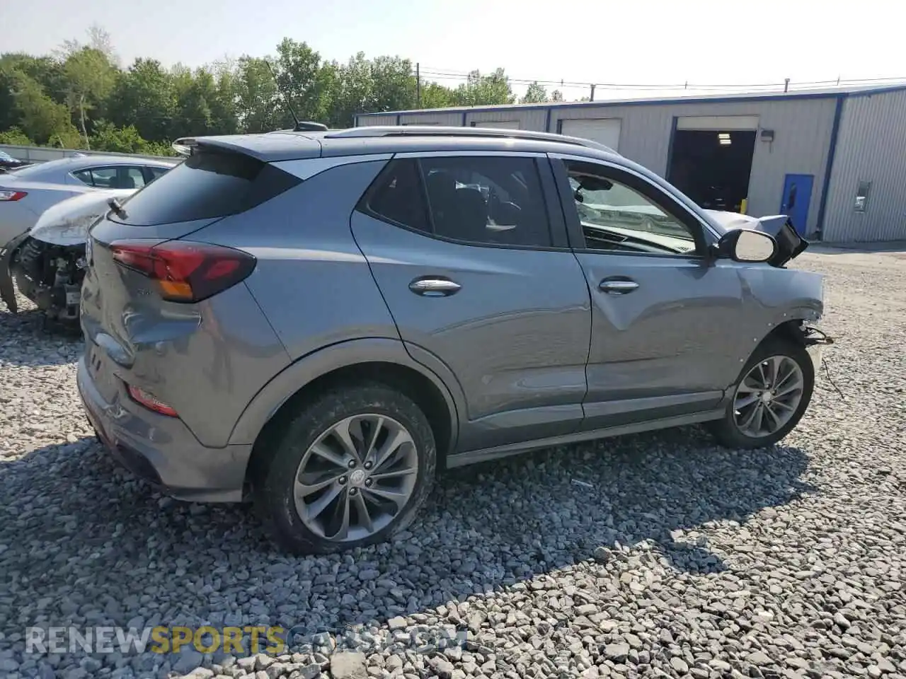 3 Фотография поврежденного автомобиля KL4MMESL5MB093113 BUICK ENCORE 2021