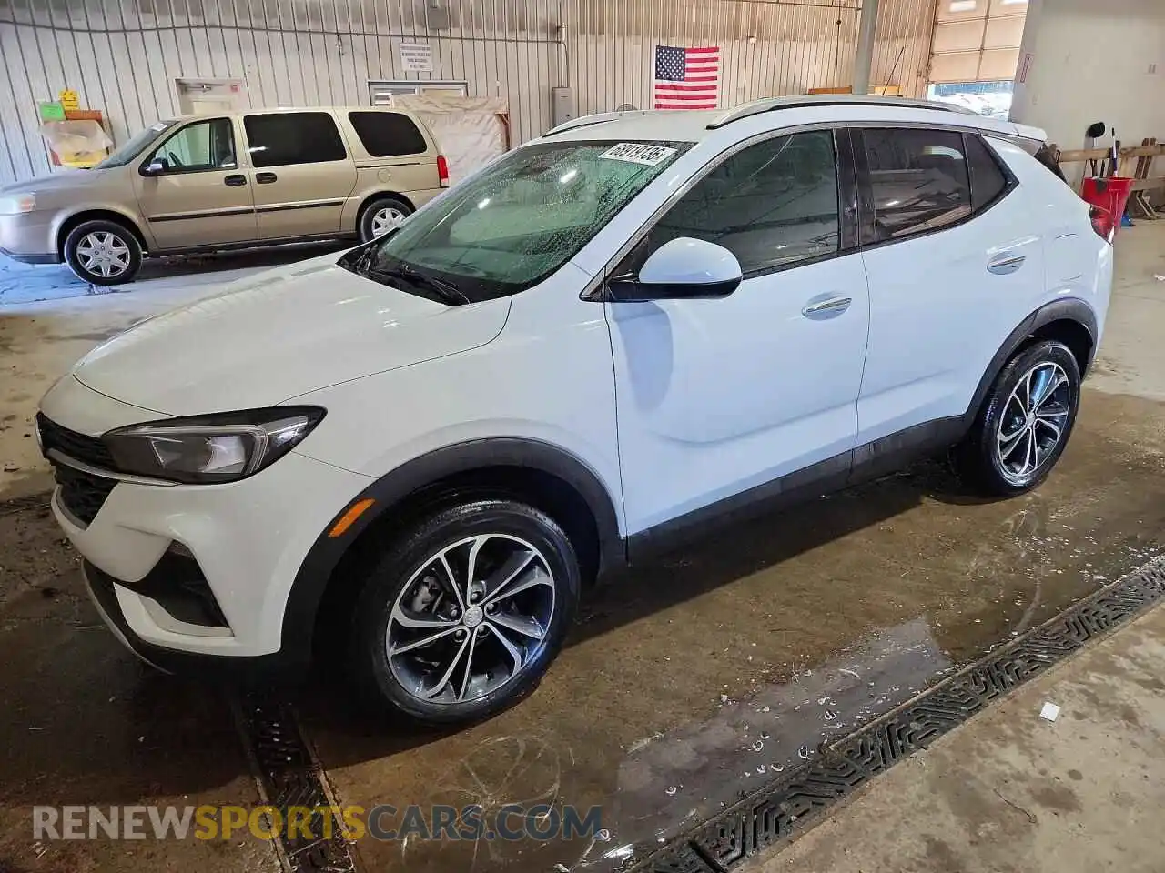 1 Фотография поврежденного автомобиля KL4MMESL8MB120546 BUICK ENCORE 2021