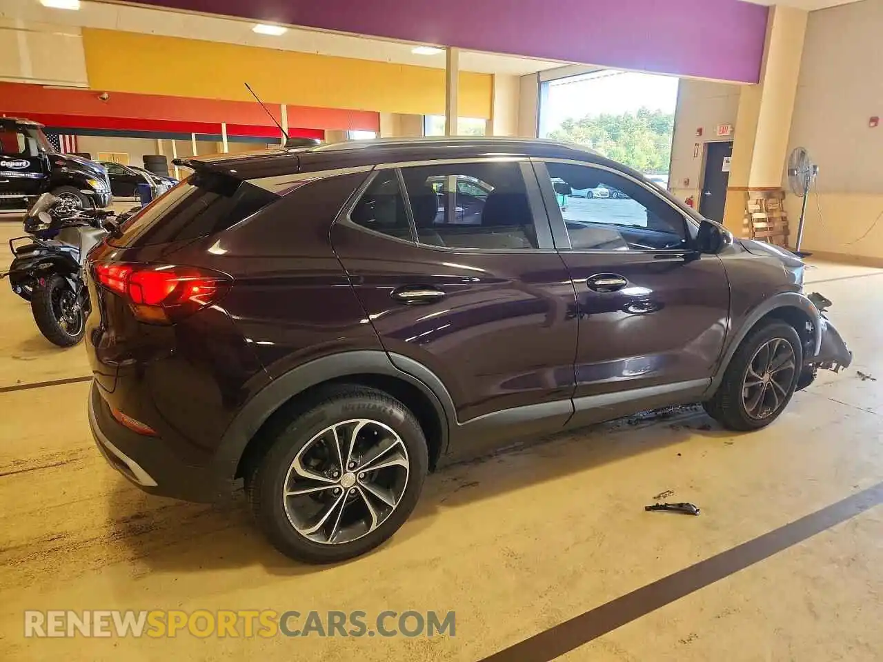 3 fotografías del automóvil dañado KL4MMESL9MB150252 BUICK ENCORE 2021
