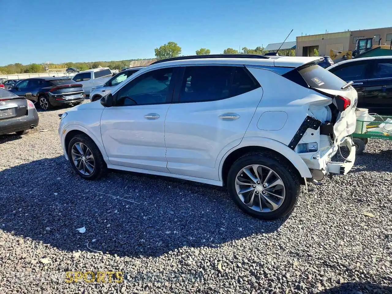 2 Фотография поврежденного автомобиля KL4MMESLXMB070832 BUICK ENCORE 2021