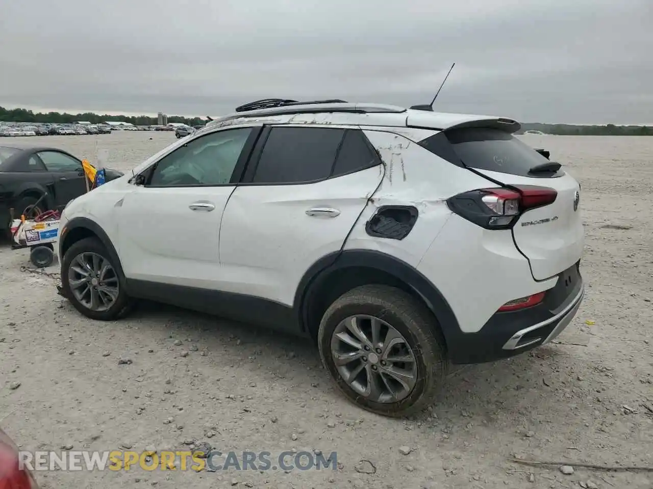 2 Фотография поврежденного автомобиля KL4MMFSL6MB082756 BUICK ENCORE 2021