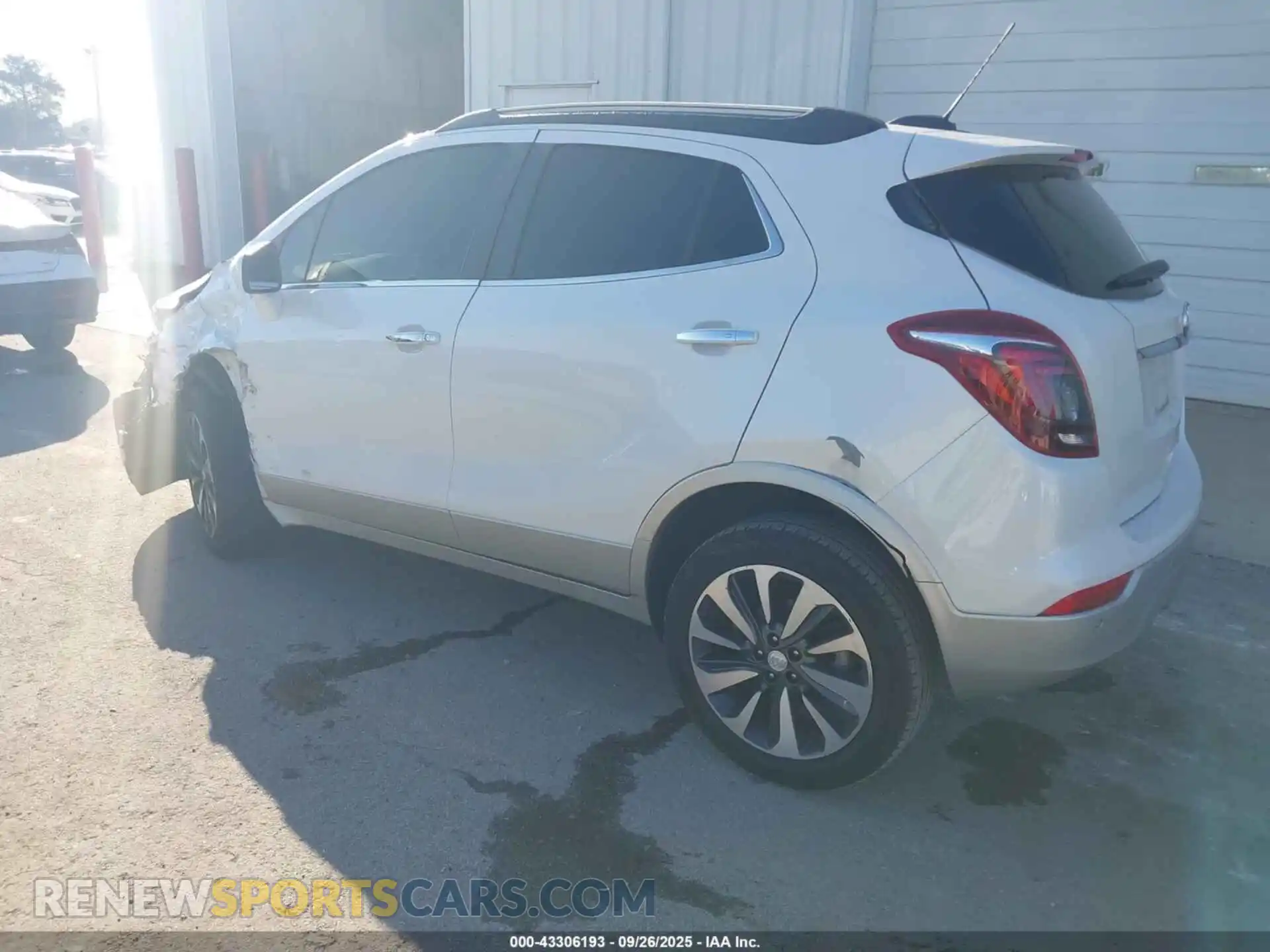 3 Photograph of a damaged car KL4CJESM1NB500004 BUICK ENCORE 2022
