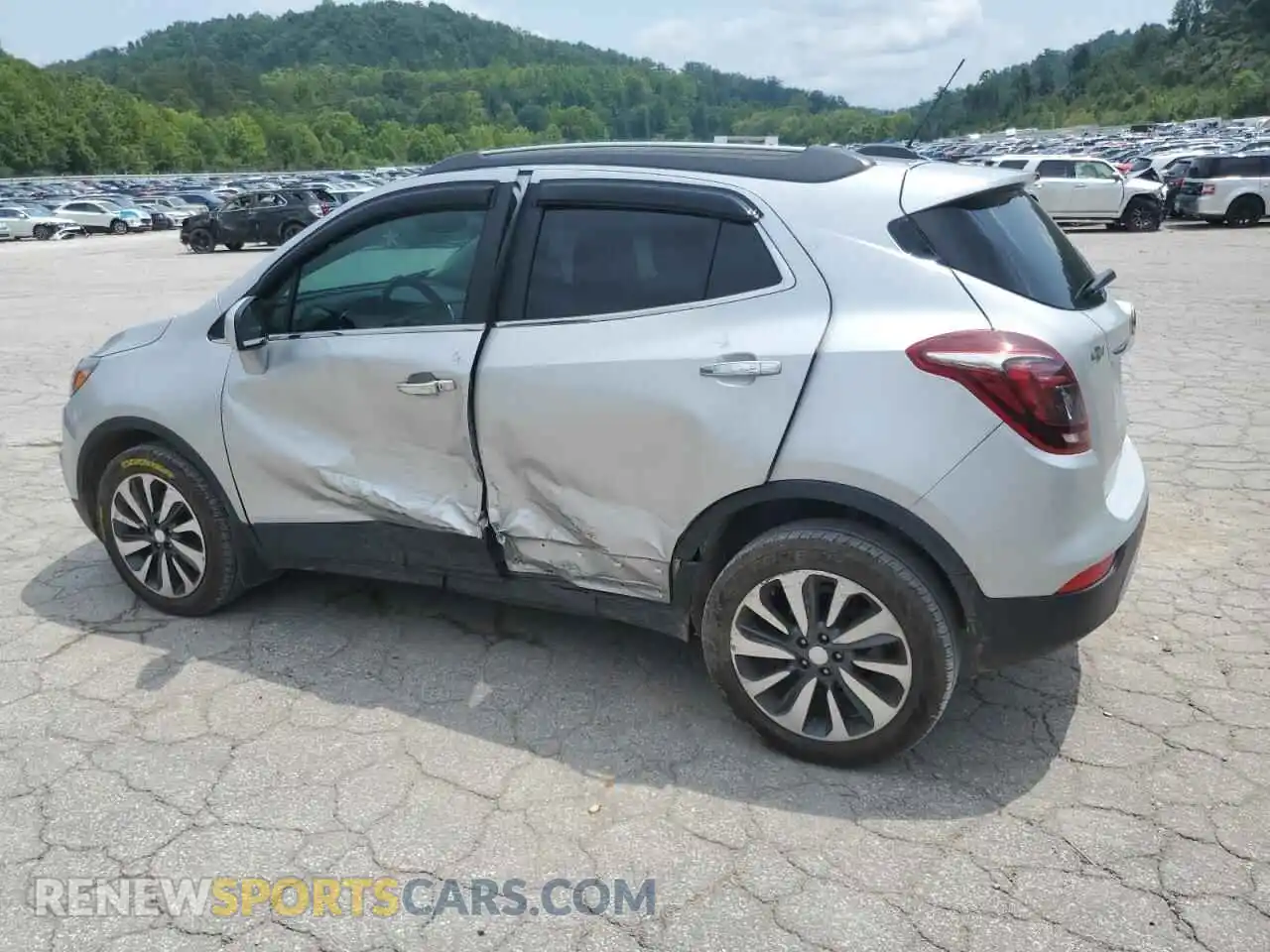 2 Photograph of a damaged car KL4CJESM1NB530569 BUICK ENCORE 2022