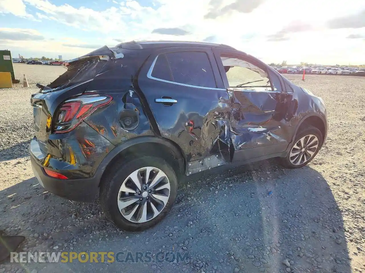 3 Фотография поврежденного автомобиля KL4CJESM3NB565145 BUICK ENCORE 2022