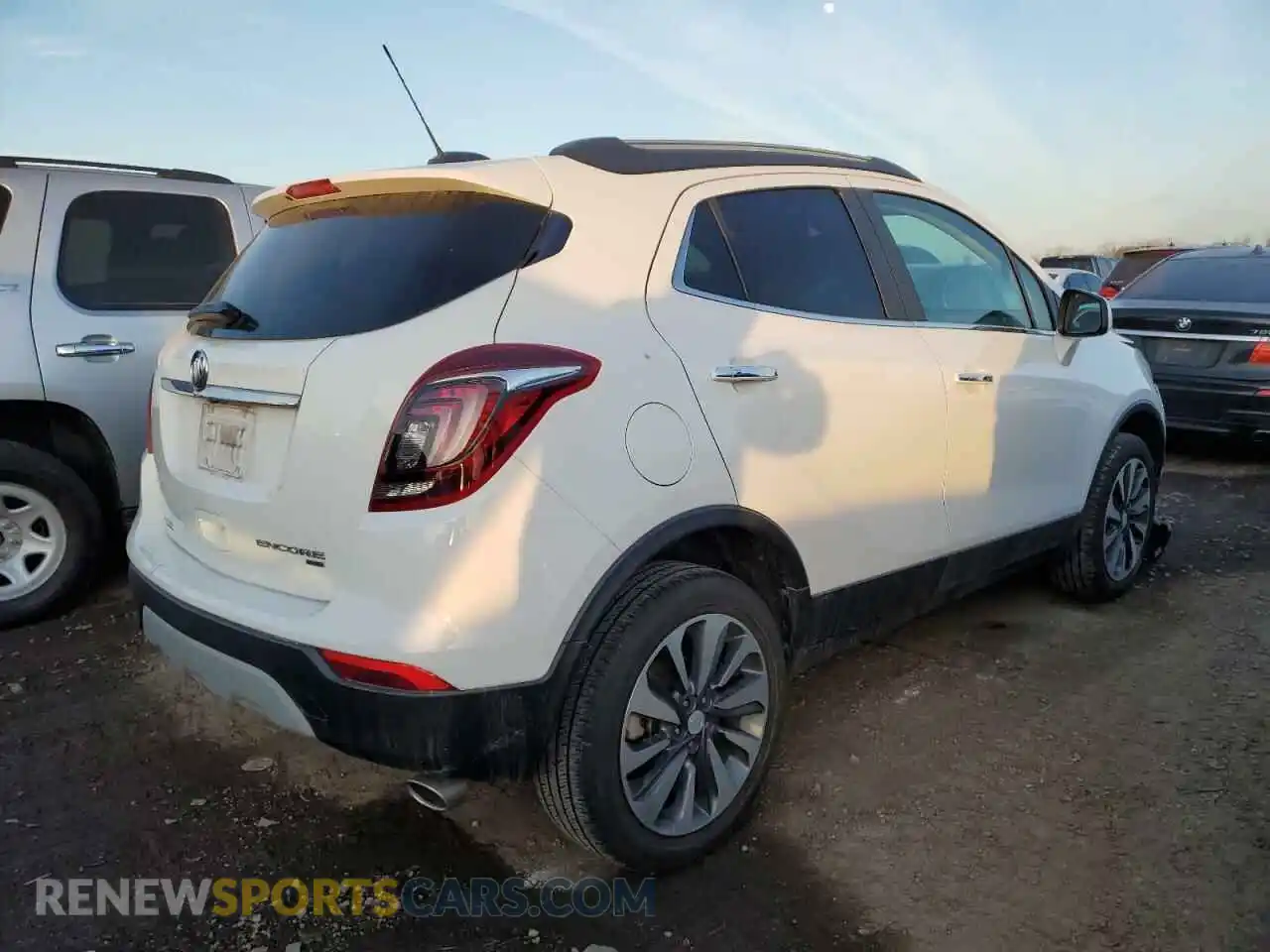 3 Photograph of a damaged car KL4CJESM7NB540913 BUICK ENCORE 2022