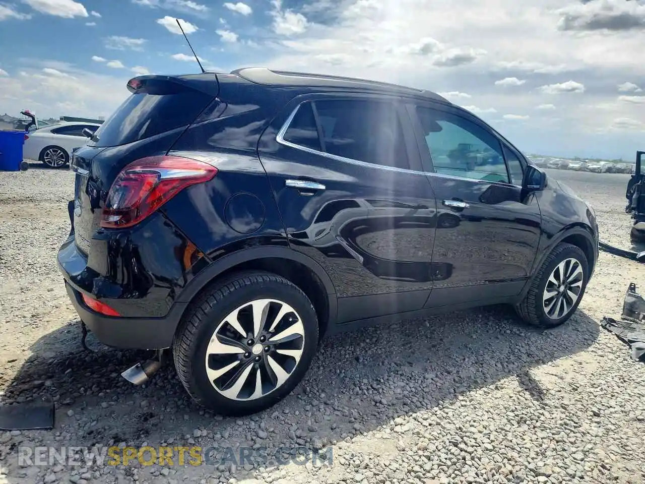3 Фотография поврежденного автомобиля KL4CJESMXNB565241 BUICK ENCORE 2022
