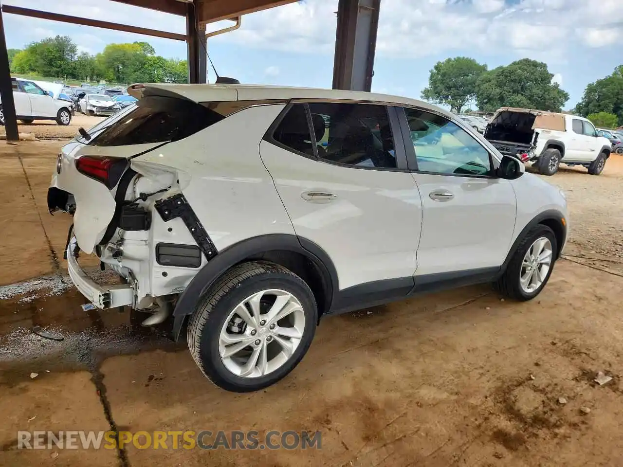 3 fotografías del automóvil dañado KL4MMBS21NB030372 BUICK ENCORE 2022