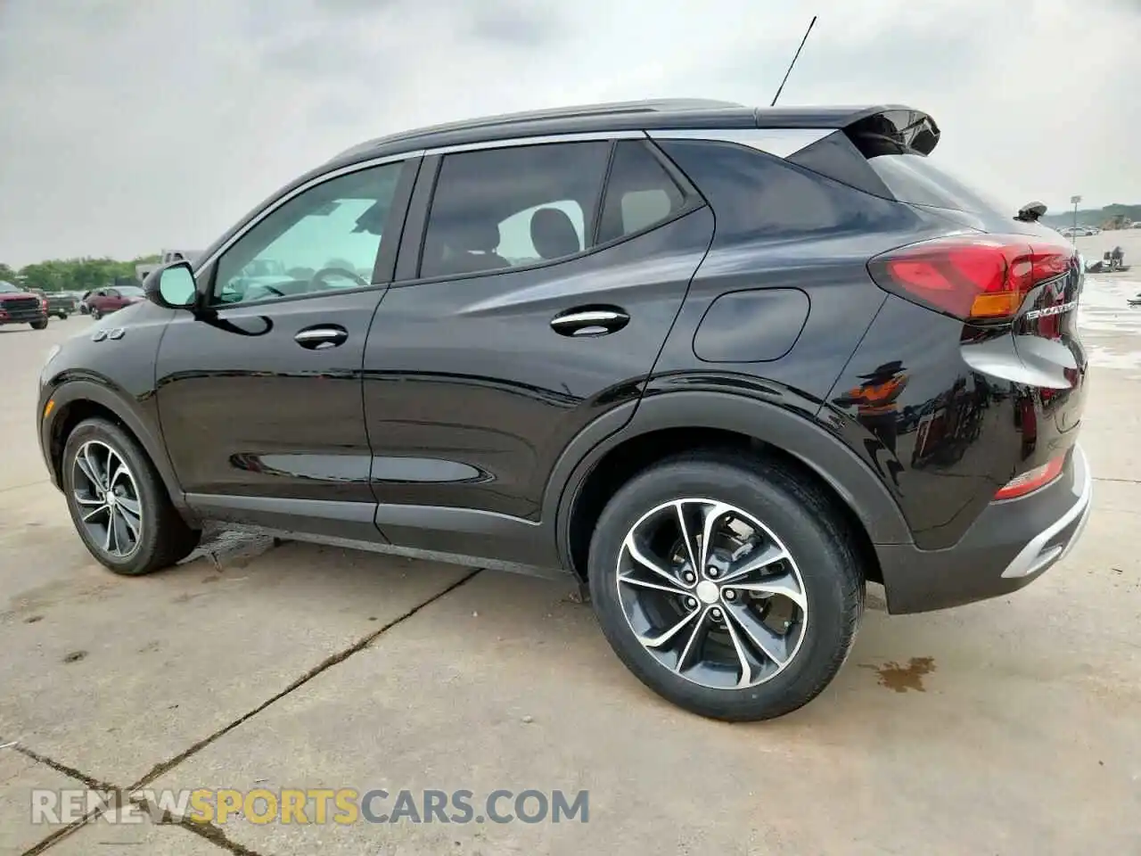 2 Photograph of a damaged car KL4MMDSL5NB068448 BUICK ENCORE 2022