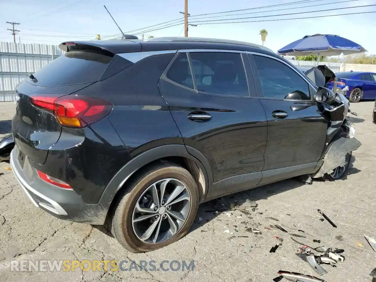 3 fotografías del automóvil dañado KL4MMDSL5NB071995 BUICK ENCORE 2022