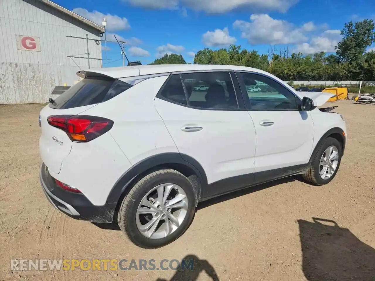 3 Фотография поврежденного автомобиля KL4MMBS2XPB048324 BUICK ENCORE 2023