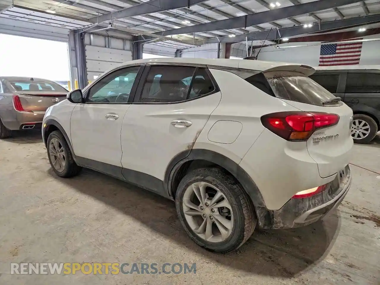 2 fotografías del automóvil dañado KL4MMCSL8PB132205 BUICK ENCORE 2023