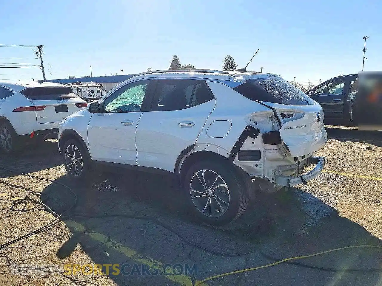 2 Фотография поврежденного автомобиля KL4MMDS20PB140683 BUICK ENCORE 2023
