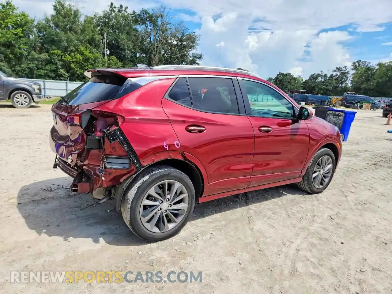 3 Фотография поврежденного автомобиля KL4MMESL0PB012331 BUICK ENCORE 2023