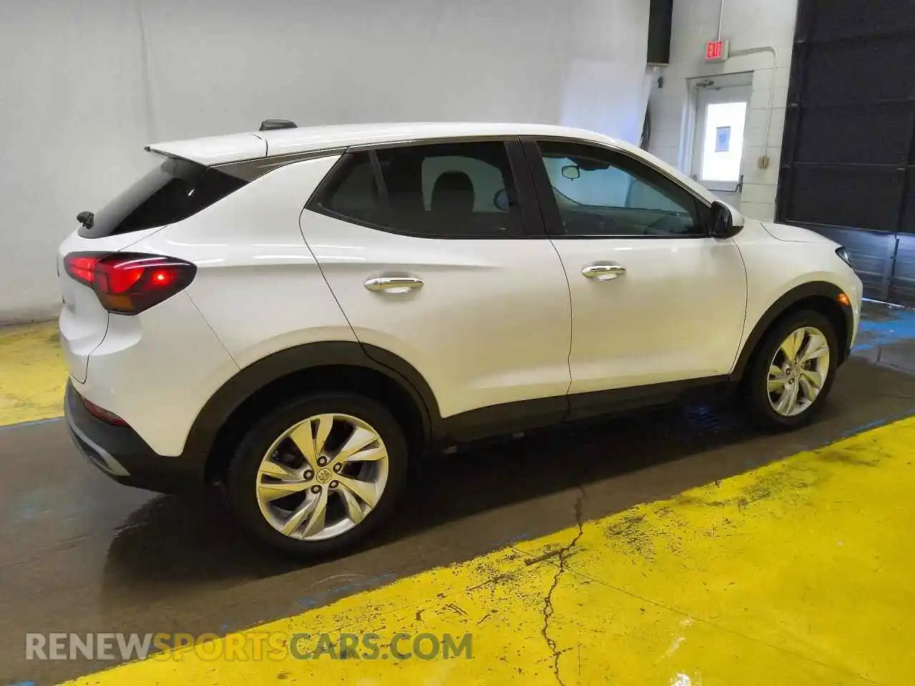 3 Фотография поврежденного автомобиля KL4AMBS29RB100094 BUICK ENCORE 2024