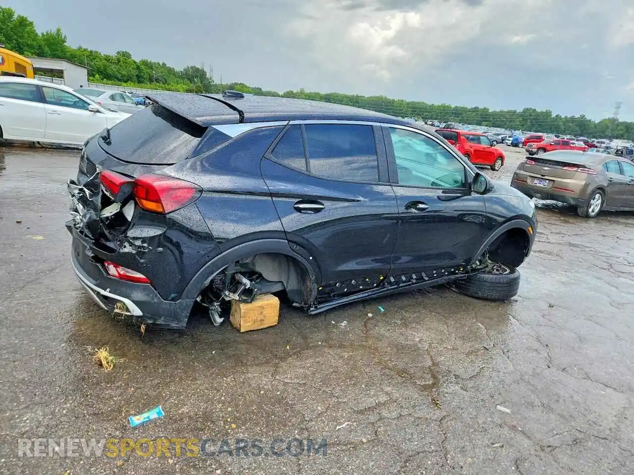 3 fotografías del automóvil dañado KL4AMBSL4RB214433 BUICK ENCORE 2024