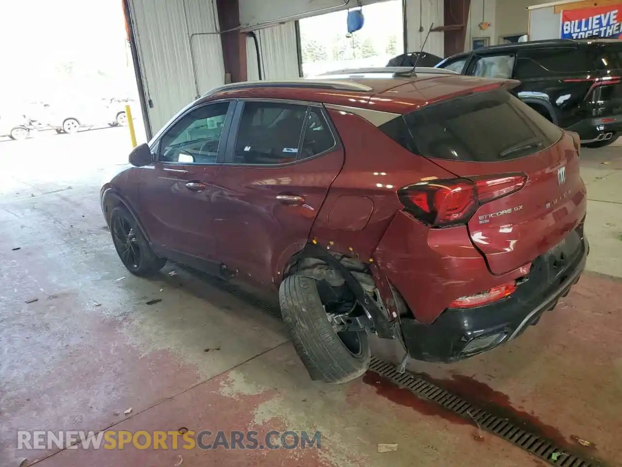 2 fotografías del automóvil dañado KL4AMESL3RB209869 BUICK ENCORE 2024