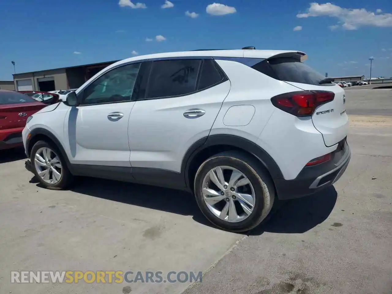 2 fotografías del automóvil dañado KL4AMBSL9SB157409 BUICK ENCORE 2025
