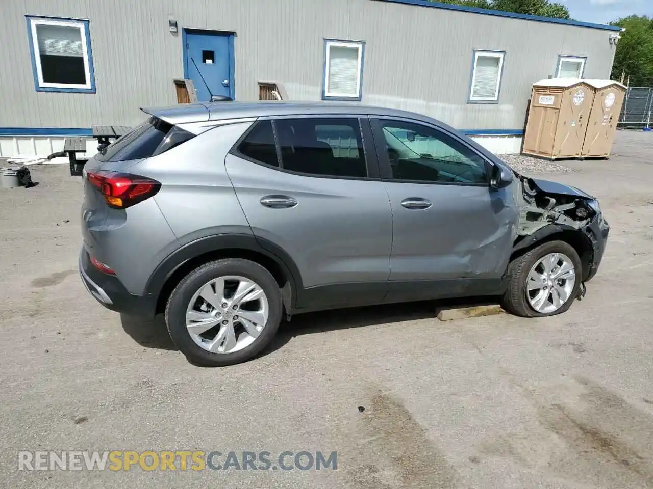 3 Фотография поврежденного автомобиля KL4AMCSL6SB152691 BUICK ENCORE 2025