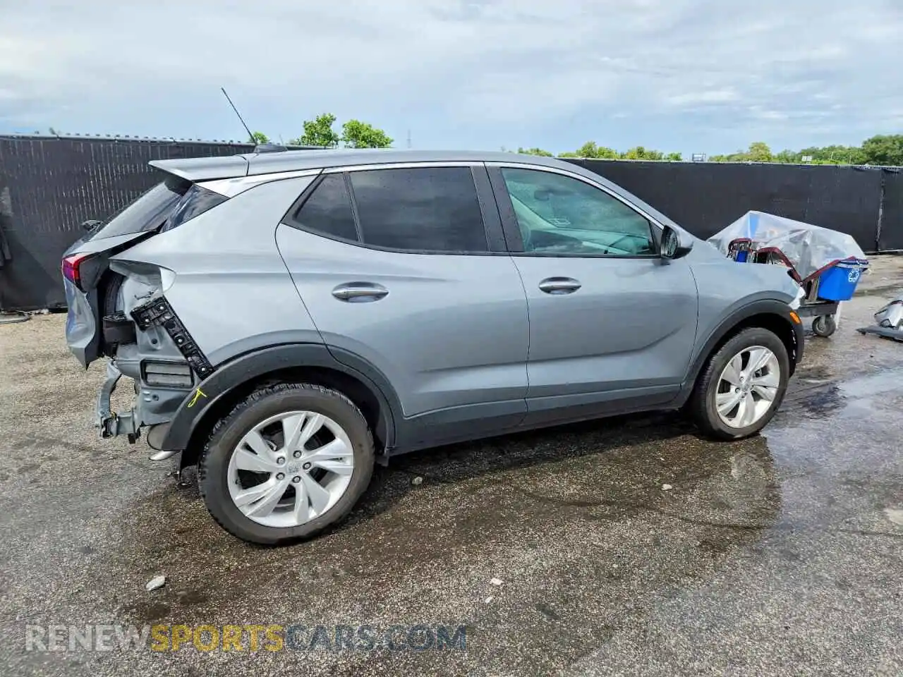 3 fotografías del automóvil dañado KL4AMCSL8SB033590 BUICK ENCORE 2025