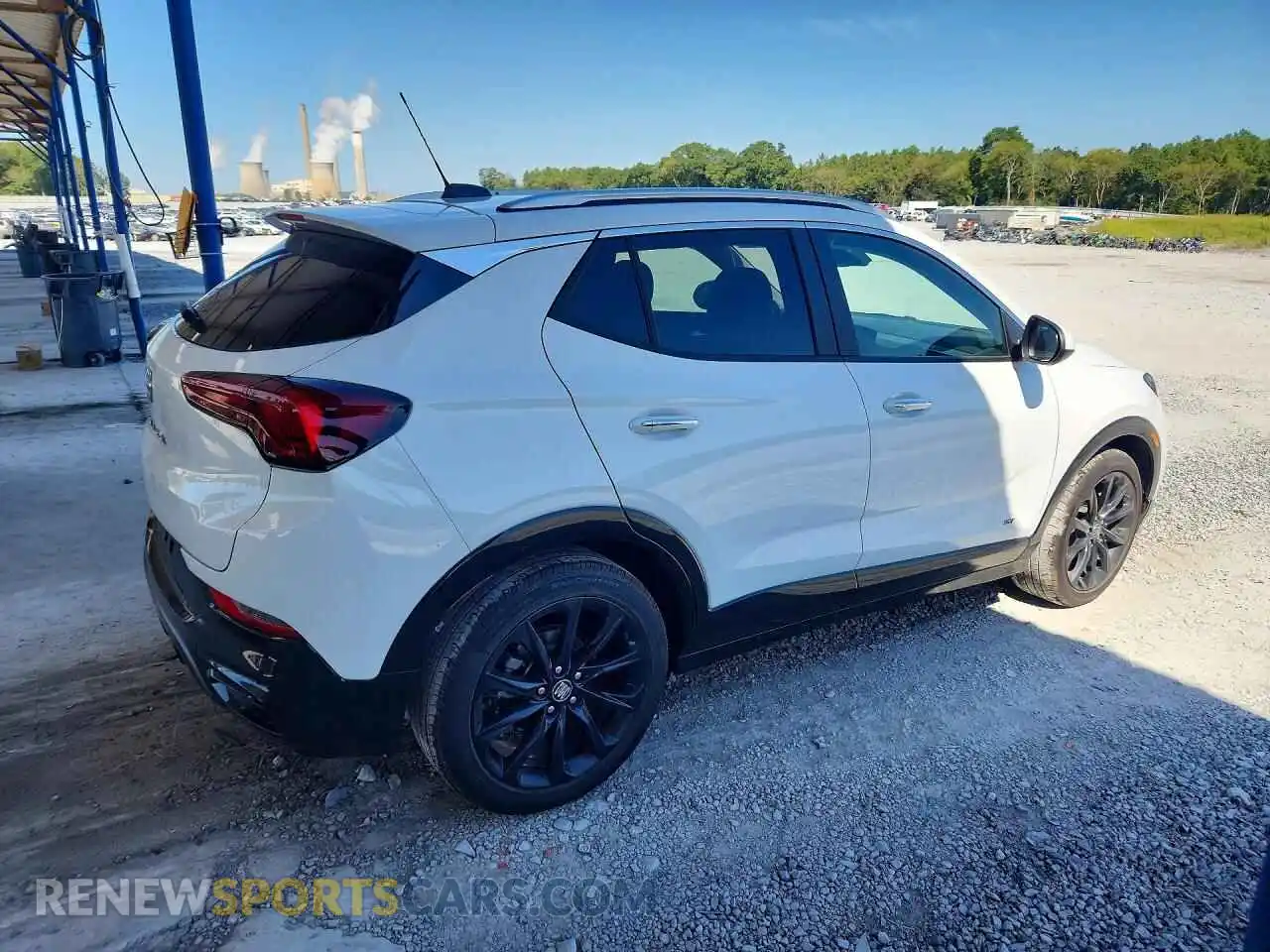 3 fotografías del automóvil dañado KL4AMDSL9SB016514 BUICK ENCORE 2025