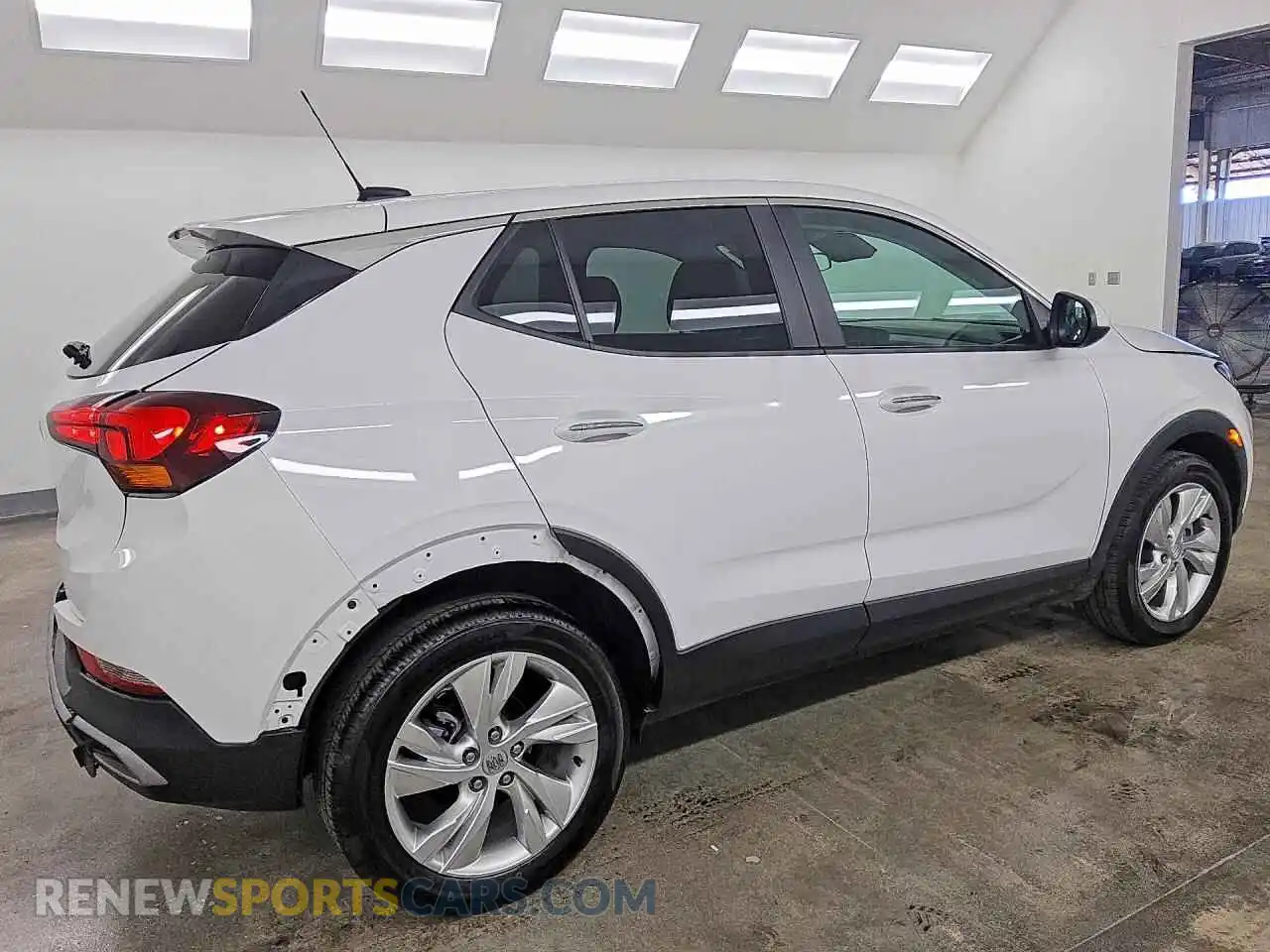 3 fotografías del automóvil dañado KL4AMBSL4TB187211 BUICK ENCORE 2026