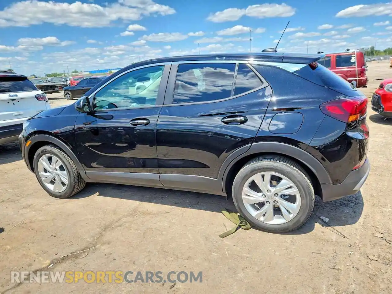 2 fotografías del automóvil dañado KL4AMBSL4TB221387 BUICK ENCORE 2026