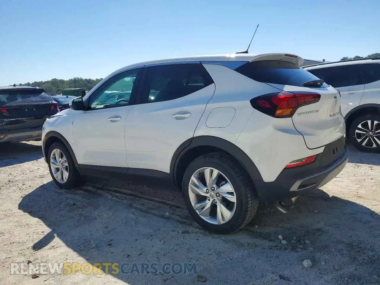 2 Фотография поврежденного автомобиля KL4AMBSL5TB110945 BUICK ENCORE 2026