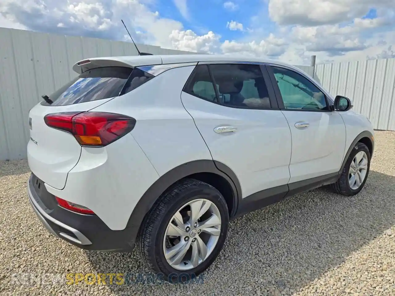 3 fotografías del automóvil dañado KL4AMBSL6TB116897 BUICK ENCORE 2026