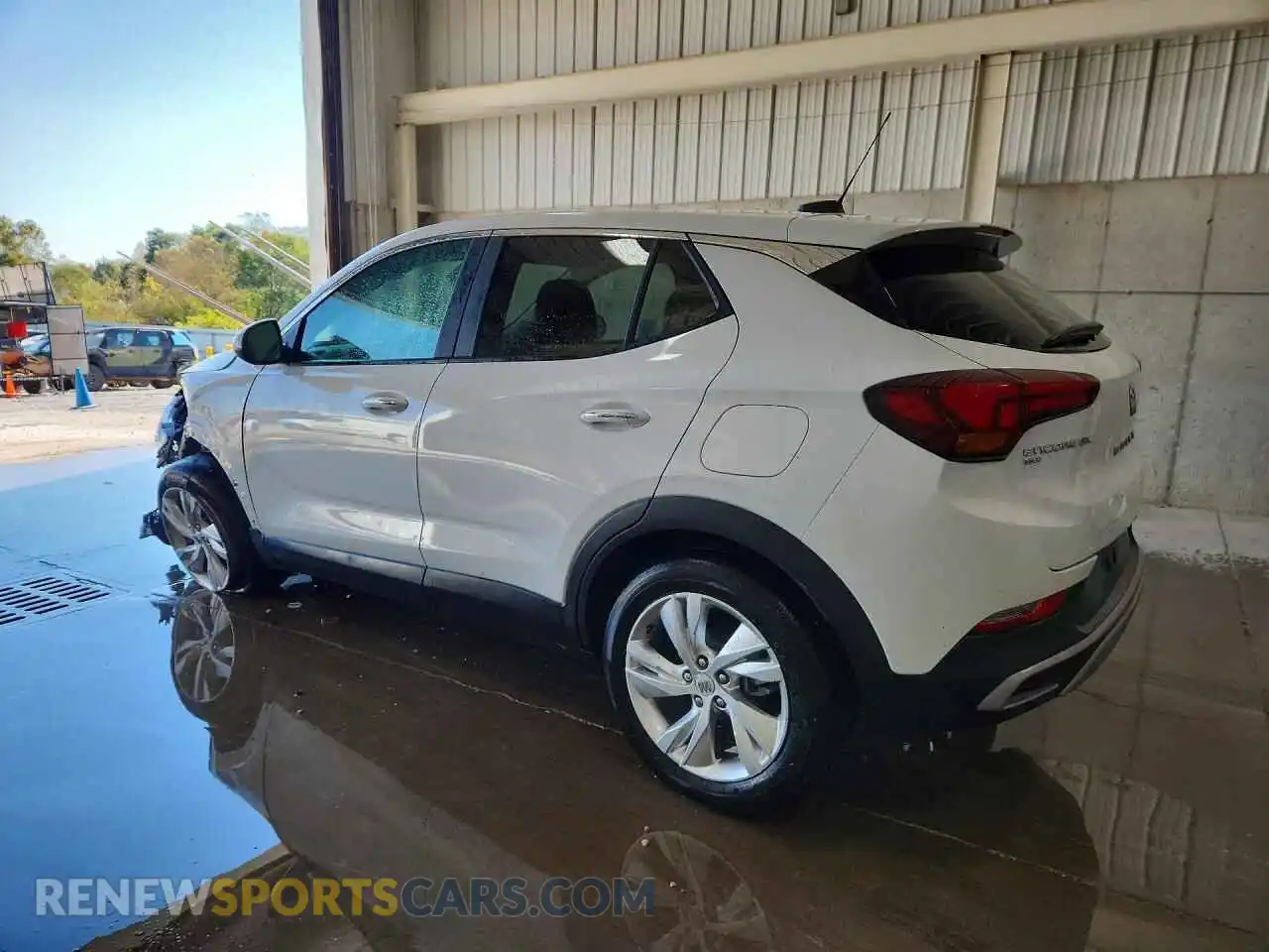 2 Фотография поврежденного автомобиля KL4AMCSL5TB223512 BUICK ENCORE 2026