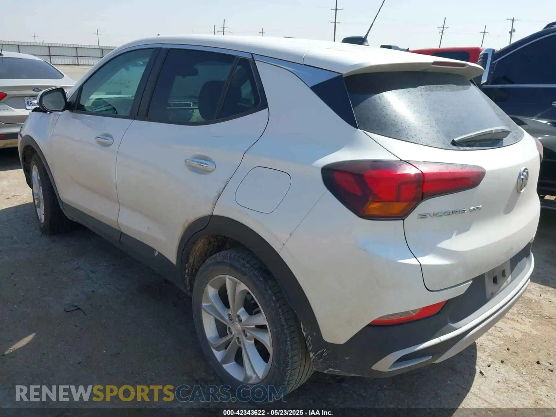 3 Фотография поврежденного автомобиля KL4MMBS2XLB102781 BUICK ENCORE GX 2020