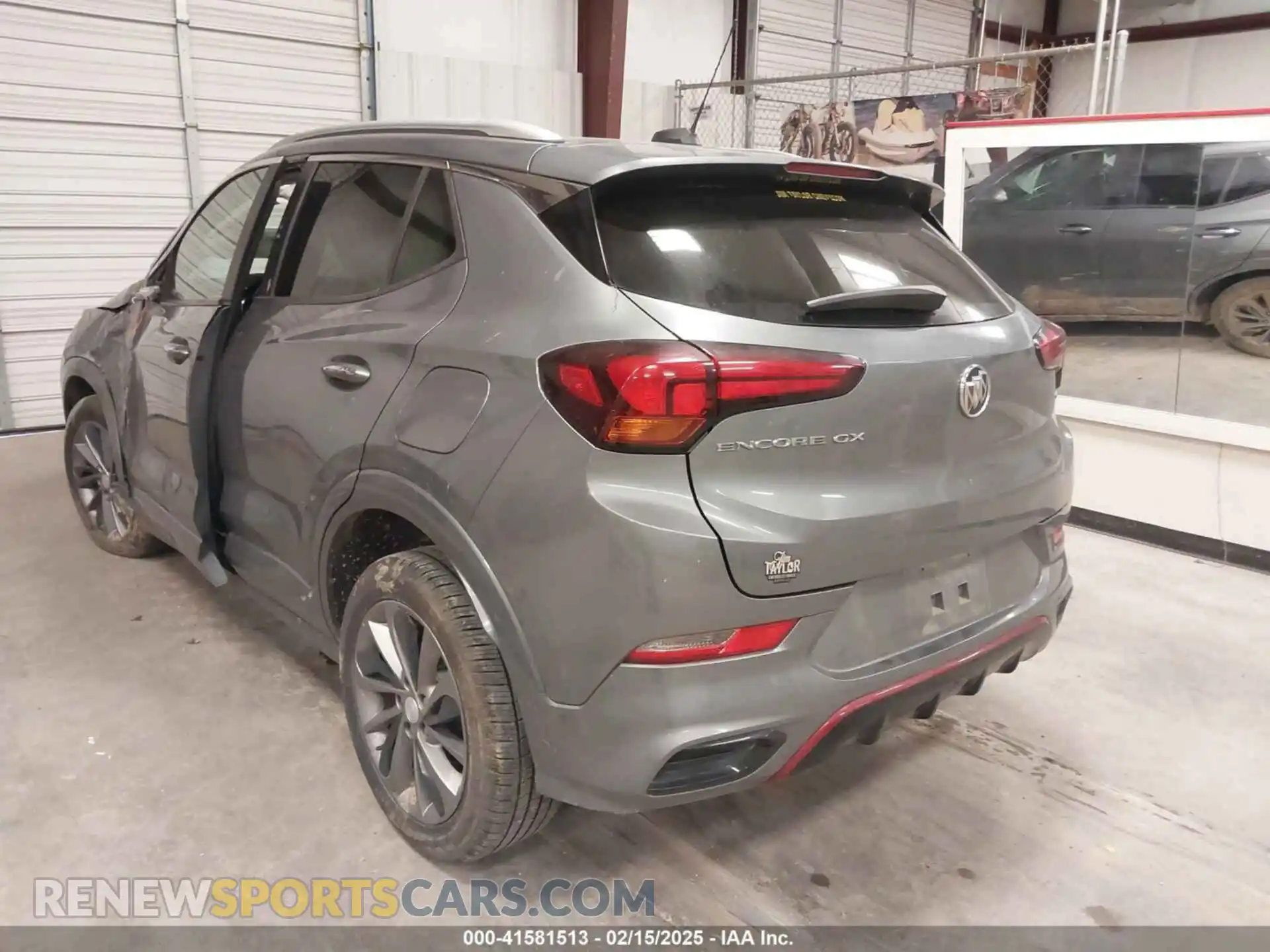 3 Фотография поврежденного автомобиля KL4MMDSL5LB080404 BUICK ENCORE GX 2020