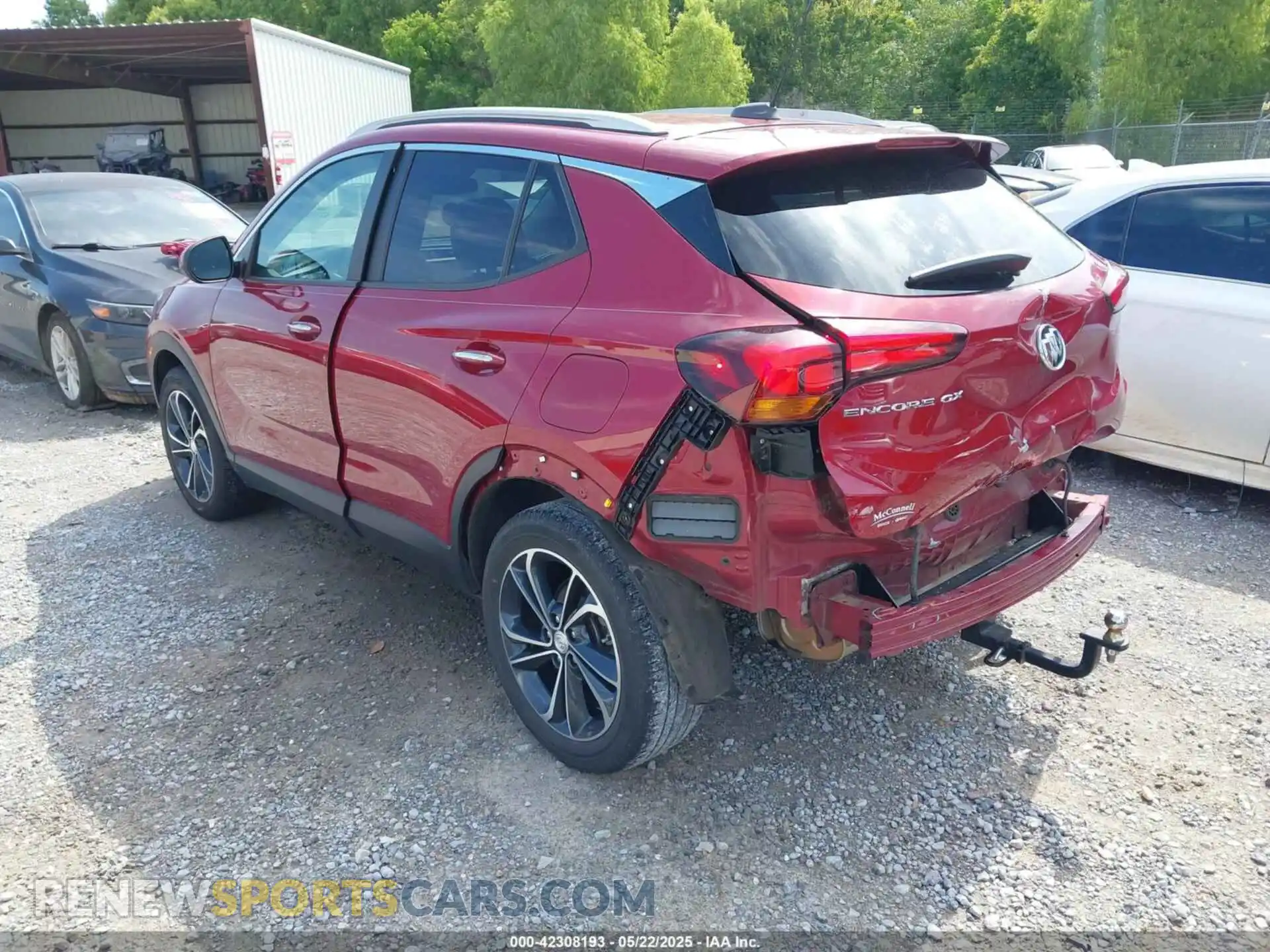 3 Фотография поврежденного автомобиля KL4MMDS22MB121158 BUICK ENCORE GX 2021