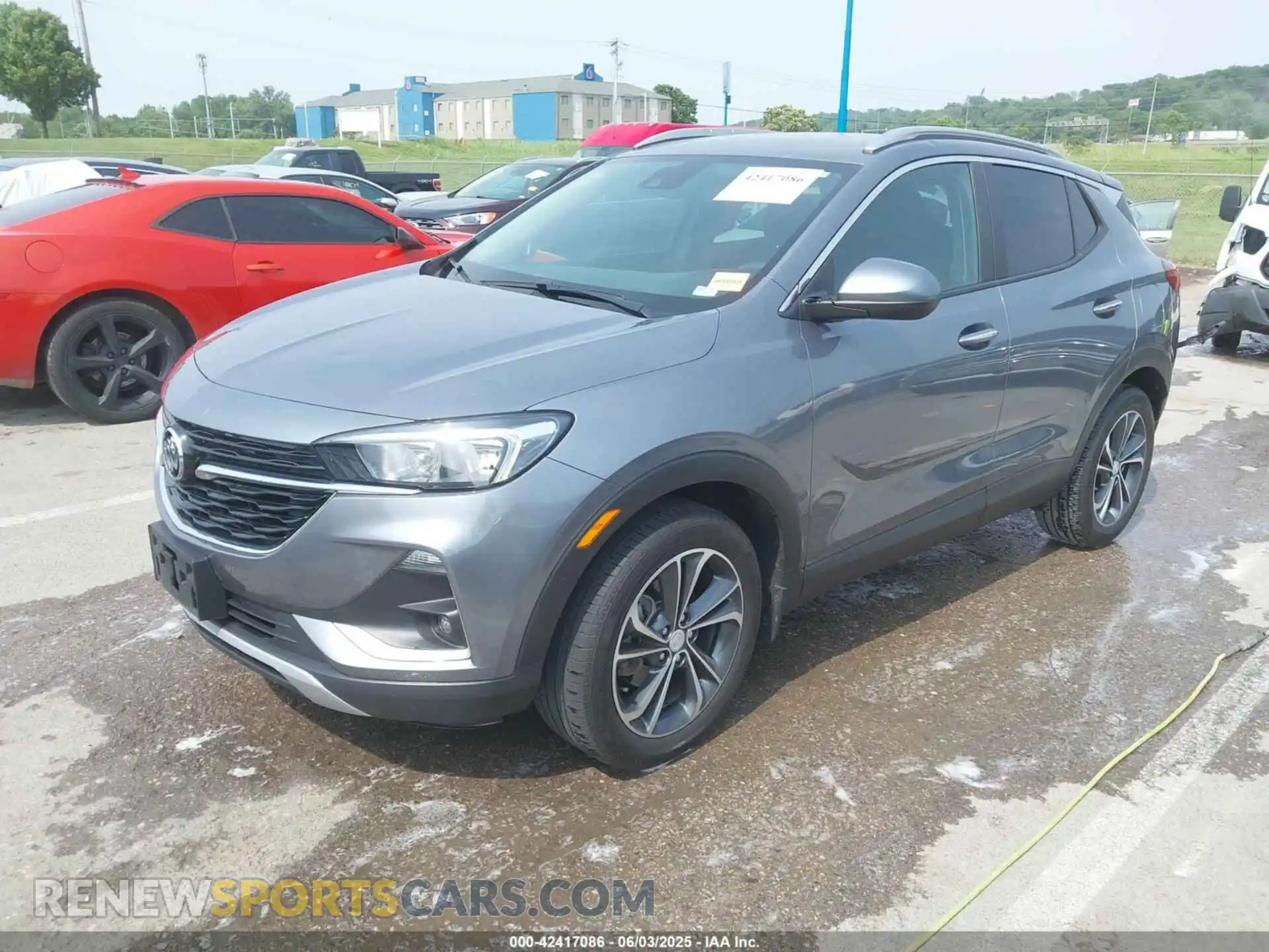 2 Фотография поврежденного автомобиля KL4MMDSL8NB018613 BUICK ENCORE GX 2022