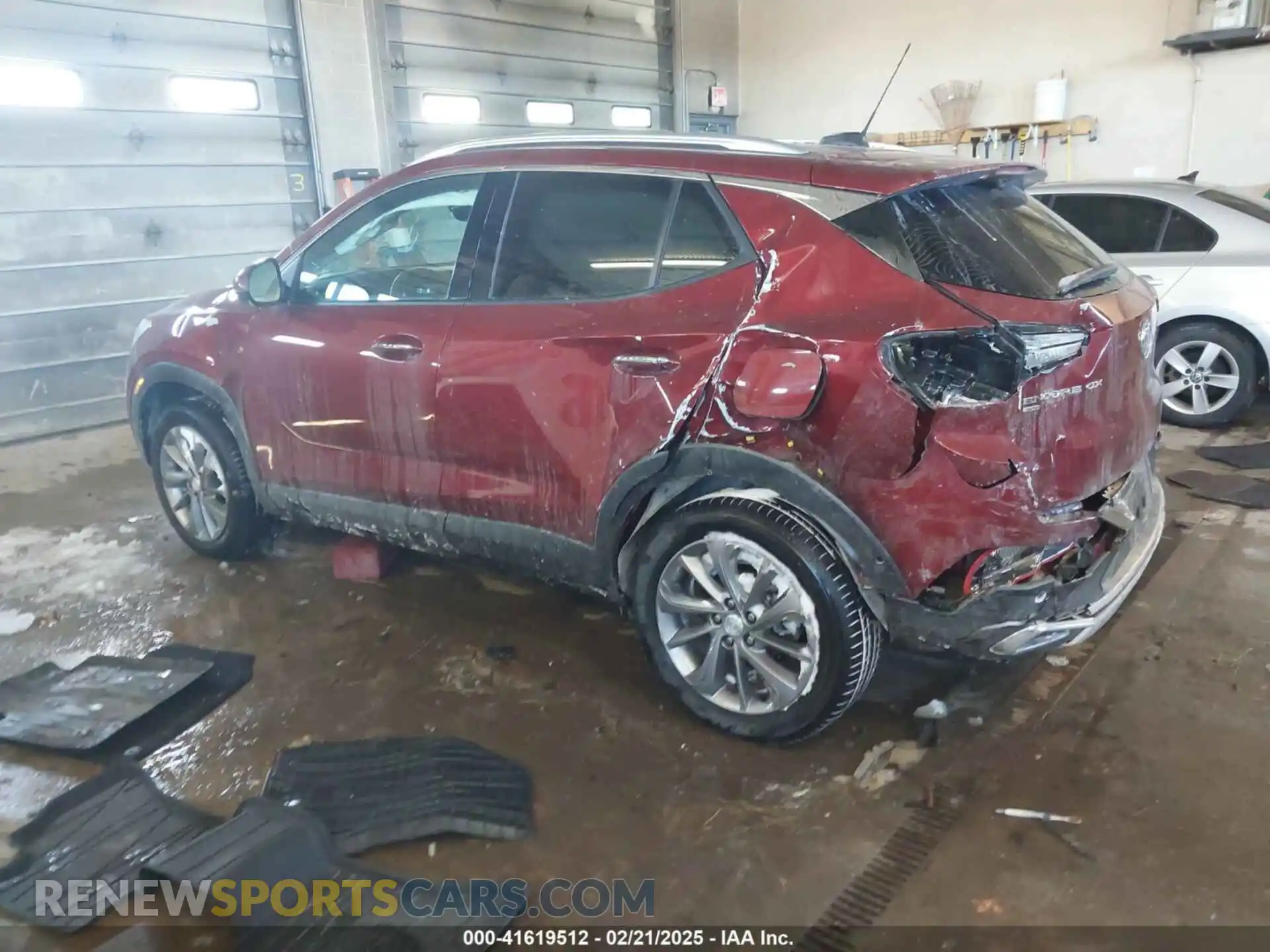 3 Фотография поврежденного автомобиля KL4MMGSL8NB147713 BUICK ENCORE GX 2022