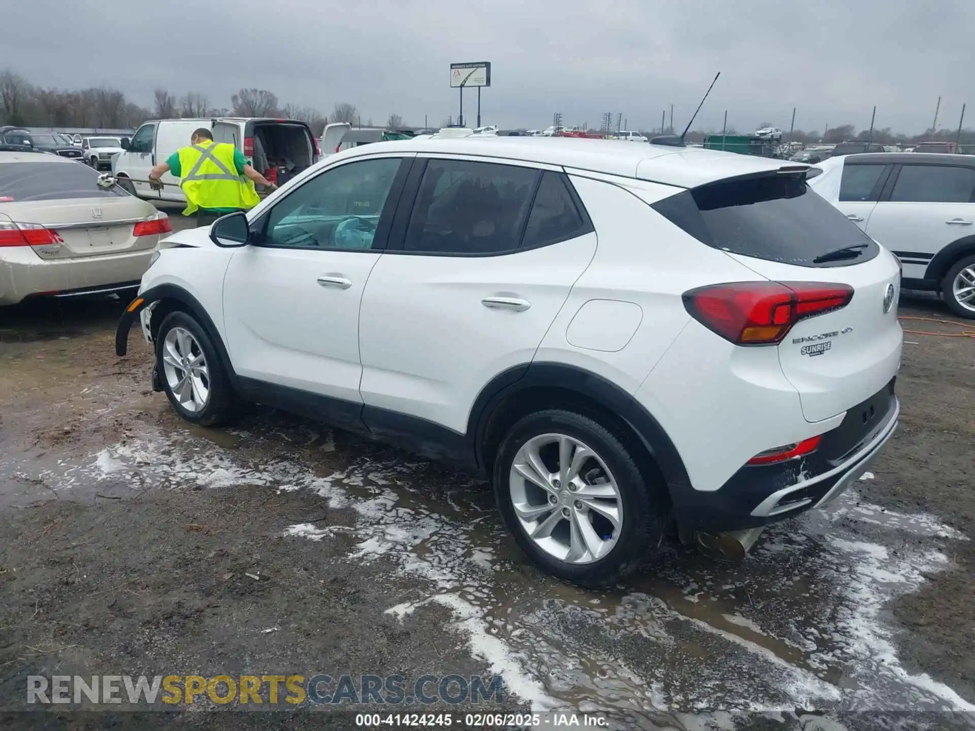 3 fotografías del automóvil dañado KL4MMBS20PB152983 BUICK ENCORE GX 2023