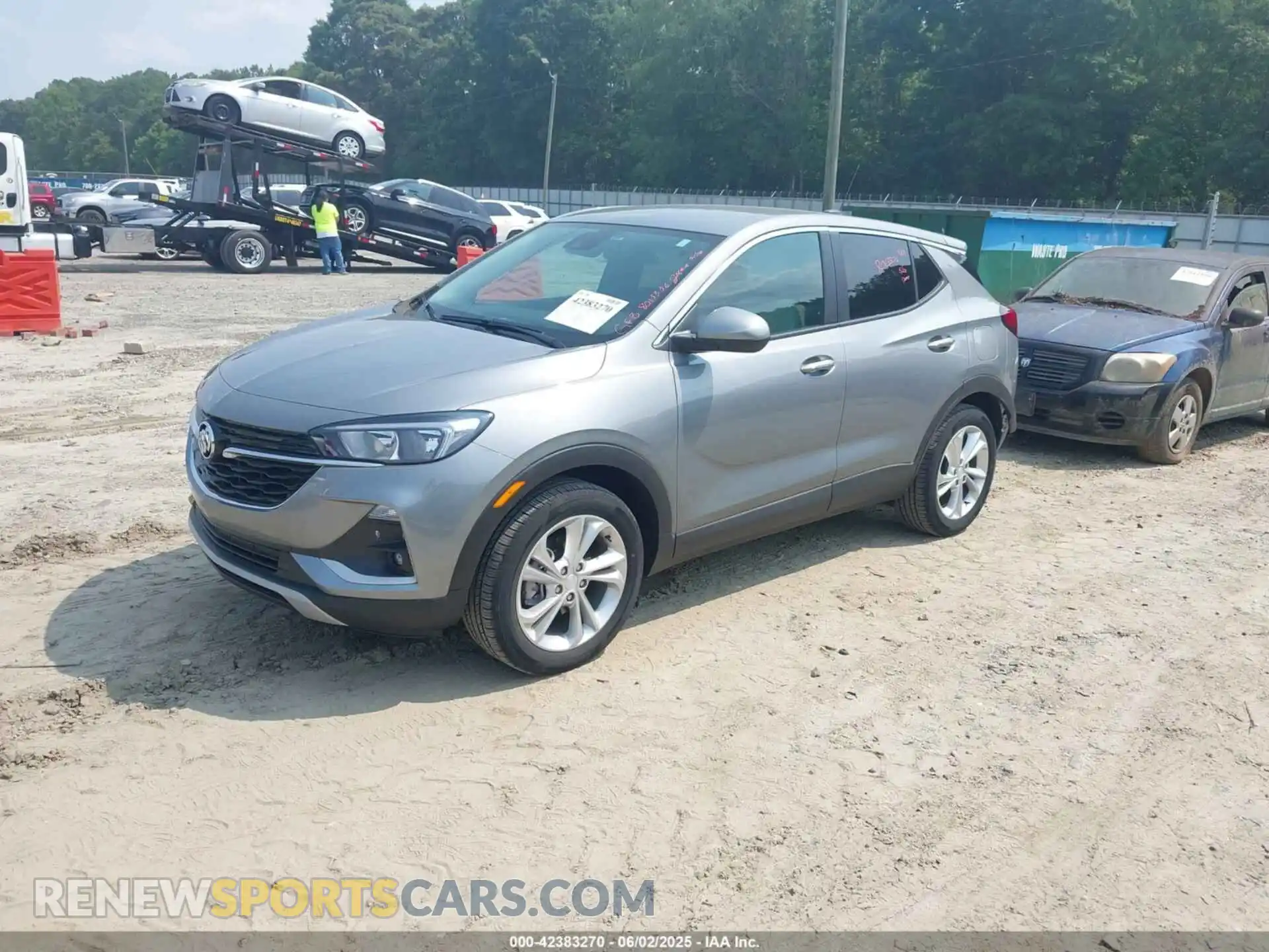 2 Фотография поврежденного автомобиля KL4MMBS28PB145618 BUICK ENCORE GX 2023