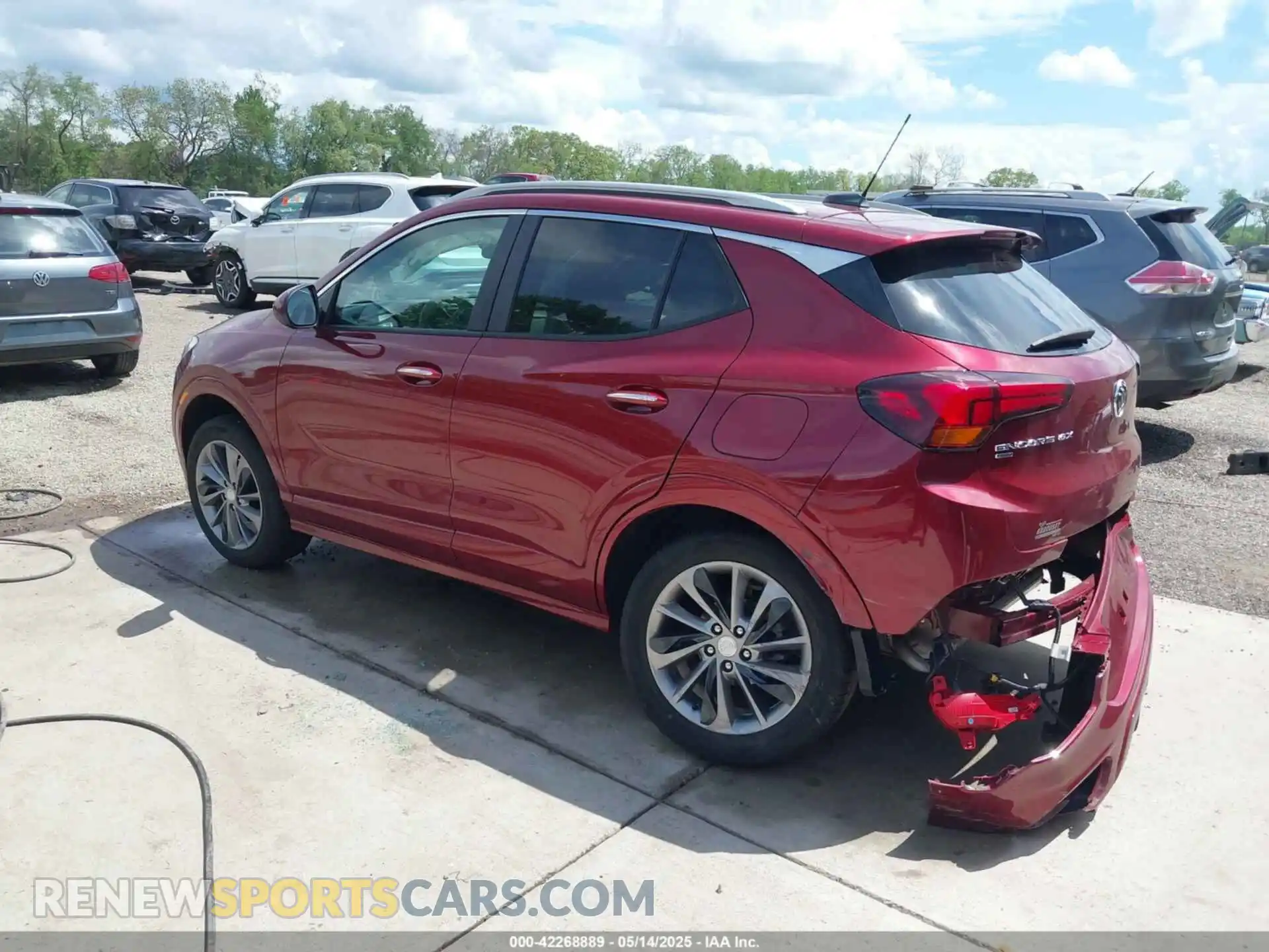 3 Фотография поврежденного автомобиля KL4MMESL7PB127282 BUICK ENCORE GX 2023