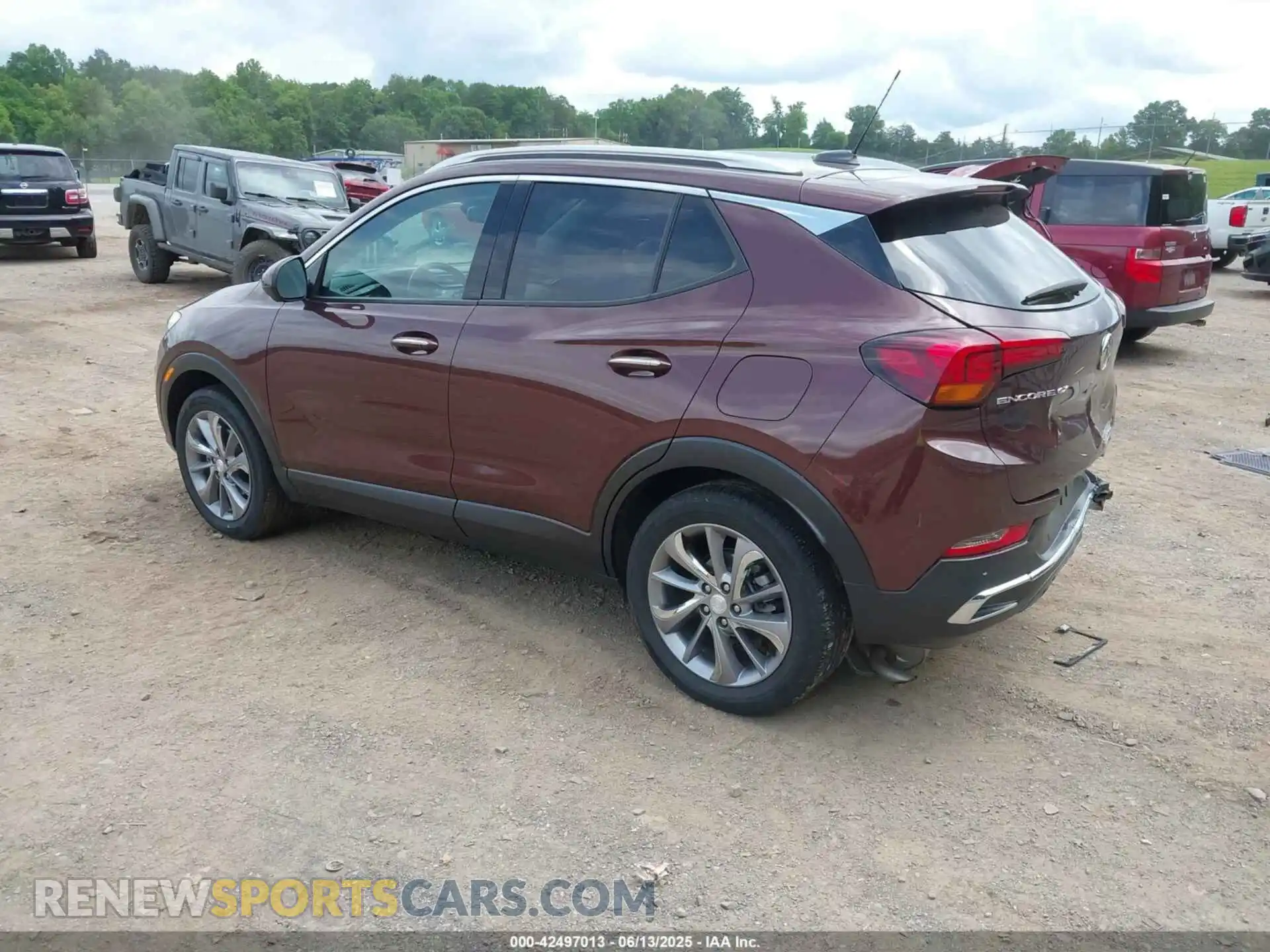 3 Фотография поврежденного автомобиля KL4MMFSL5PB081277 BUICK ENCORE GX 2023
