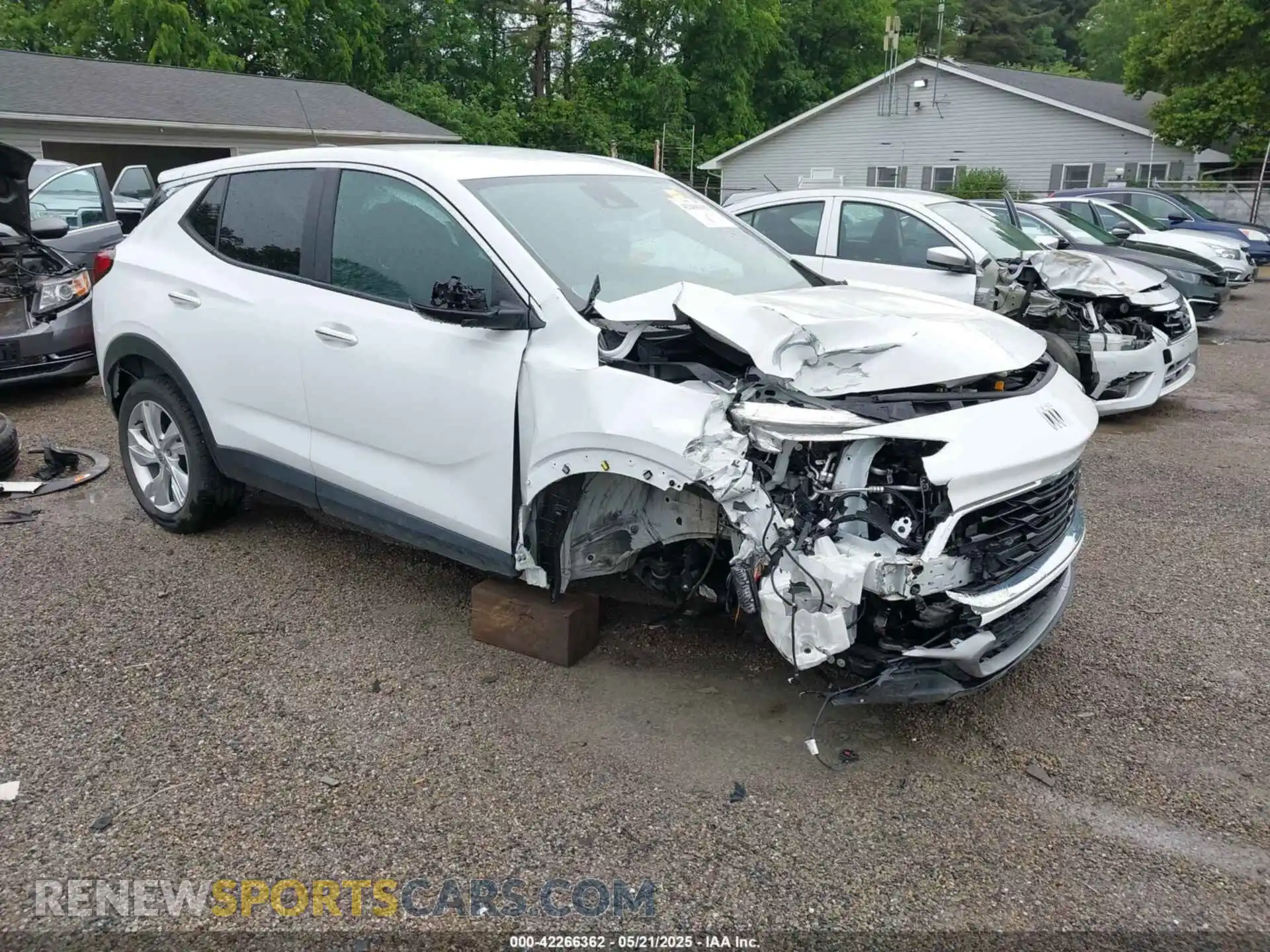 1 Фотография поврежденного автомобиля KL4AMBS23RB135598 BUICK ENCORE GX 2024